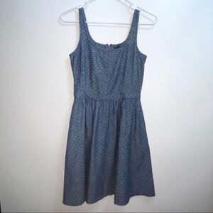Gap women’s size 2 sleeveless blue with white polka dot summer Dress 133B7